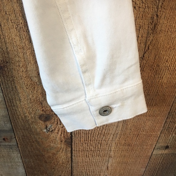 Arizona White Crop Denim Jacket - Picture 4 of 5